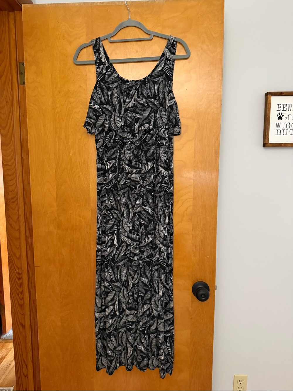 Merona Black and White Leaf-Print Maxi Dress